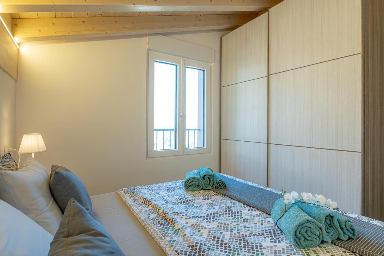 Classy Apartment Wifi, Parking & Stunning View! Acquaseria Exterior photo